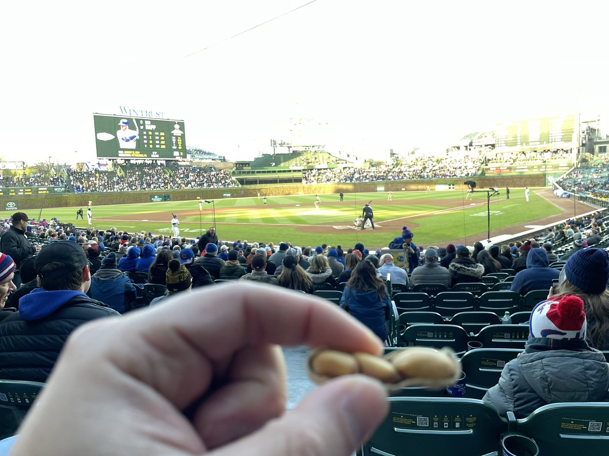_mattwells's tweet photo. Weโve got 2023 #TripleNut number 2 on a beautiful but chilly night in Chicago https://t.co/YiXN3vlM9v
