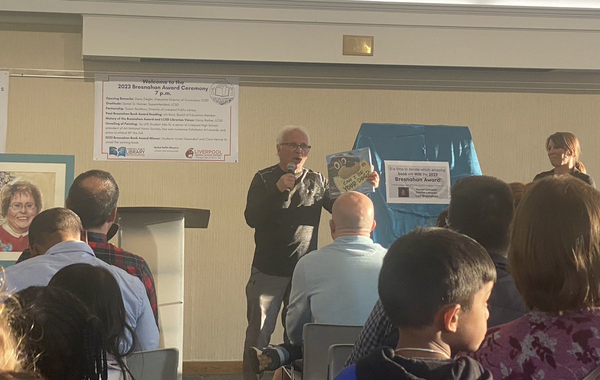 MrLawrence_LCSD's tweet image. A wonderful evening at the 2023 Bresnahan Book Award Ceremony. A true community event to celebrate the memory of Lori Bresnahan and the importance of and power of reading. Thank you to the LCSD library media specialists and @LiverpoolPubLib for hosting this event!