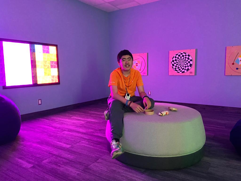 l_Novello's tweet photo. Sensory rooms allow children and adults with multiple expectationalities to have happier and inclusive experiences.  Thank you @RogersCentre @BlueJays @JaysCare #BlueJayscommunity @jenndvd https://t.co/4xH5D0UuwW