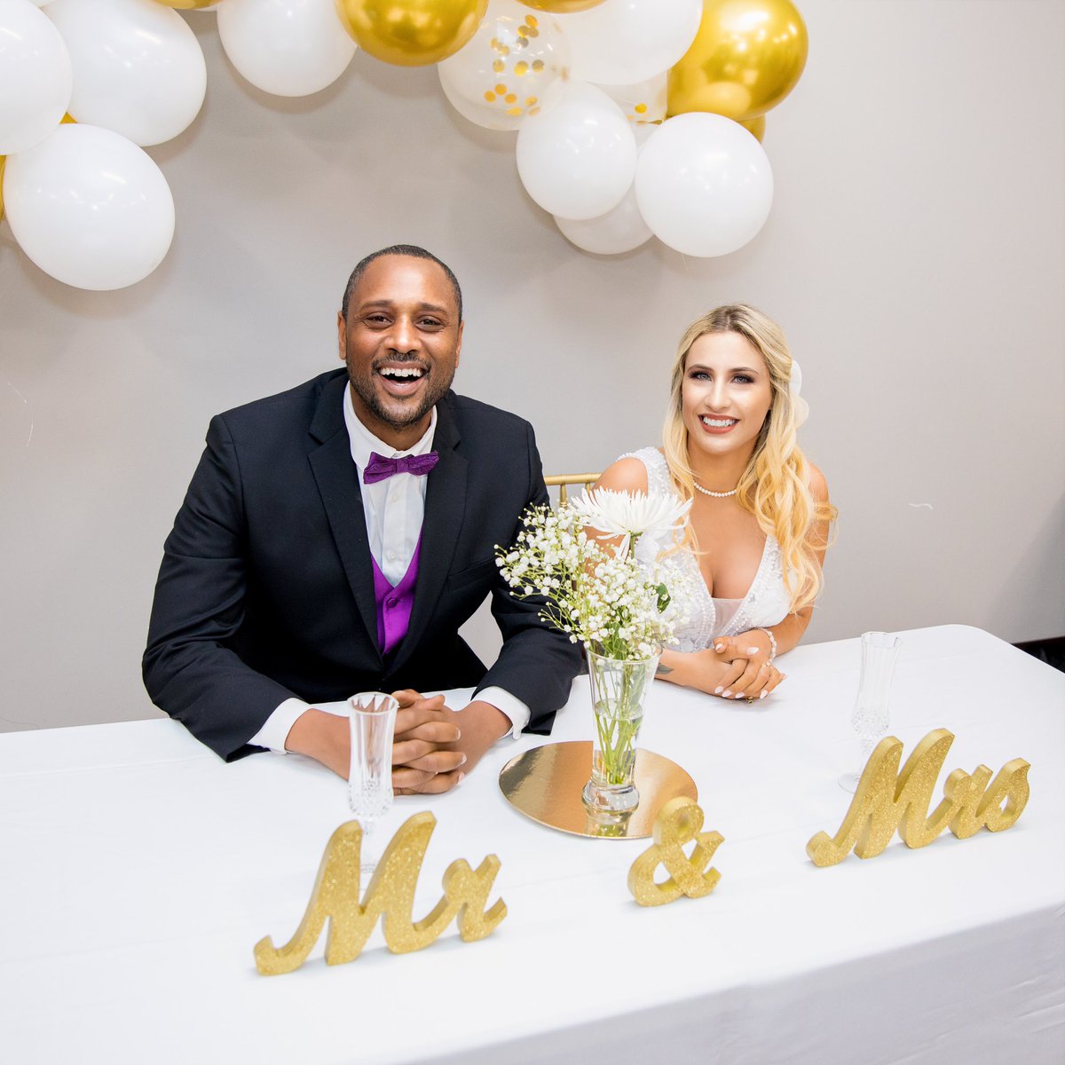 BookLevi's tweet photo. Mr. &amp; Mrs. Law💍
📸: @booklevi 

#photography #photographer #model #modeling #wedding #weddingphotography #weddingdress  #weddingday #weddingphotographer https://t.co/HGVZkNcAY0