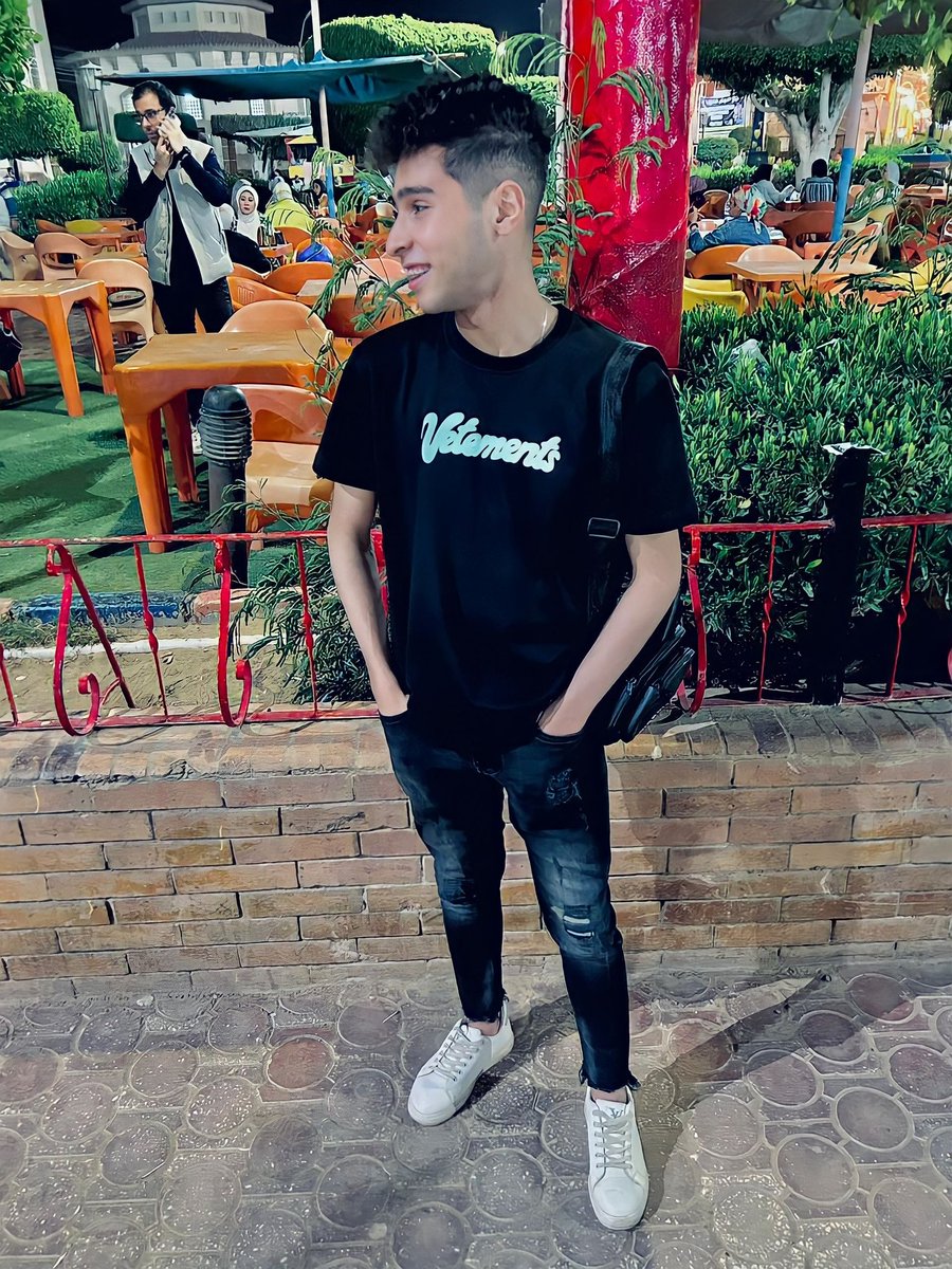 🌪️🖤