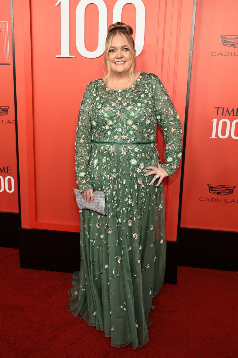 popcultureshub's tweet photo. Colleen Hoover attends the 2023 Time100 Gala. https://t.co/0ojuD8eP2z