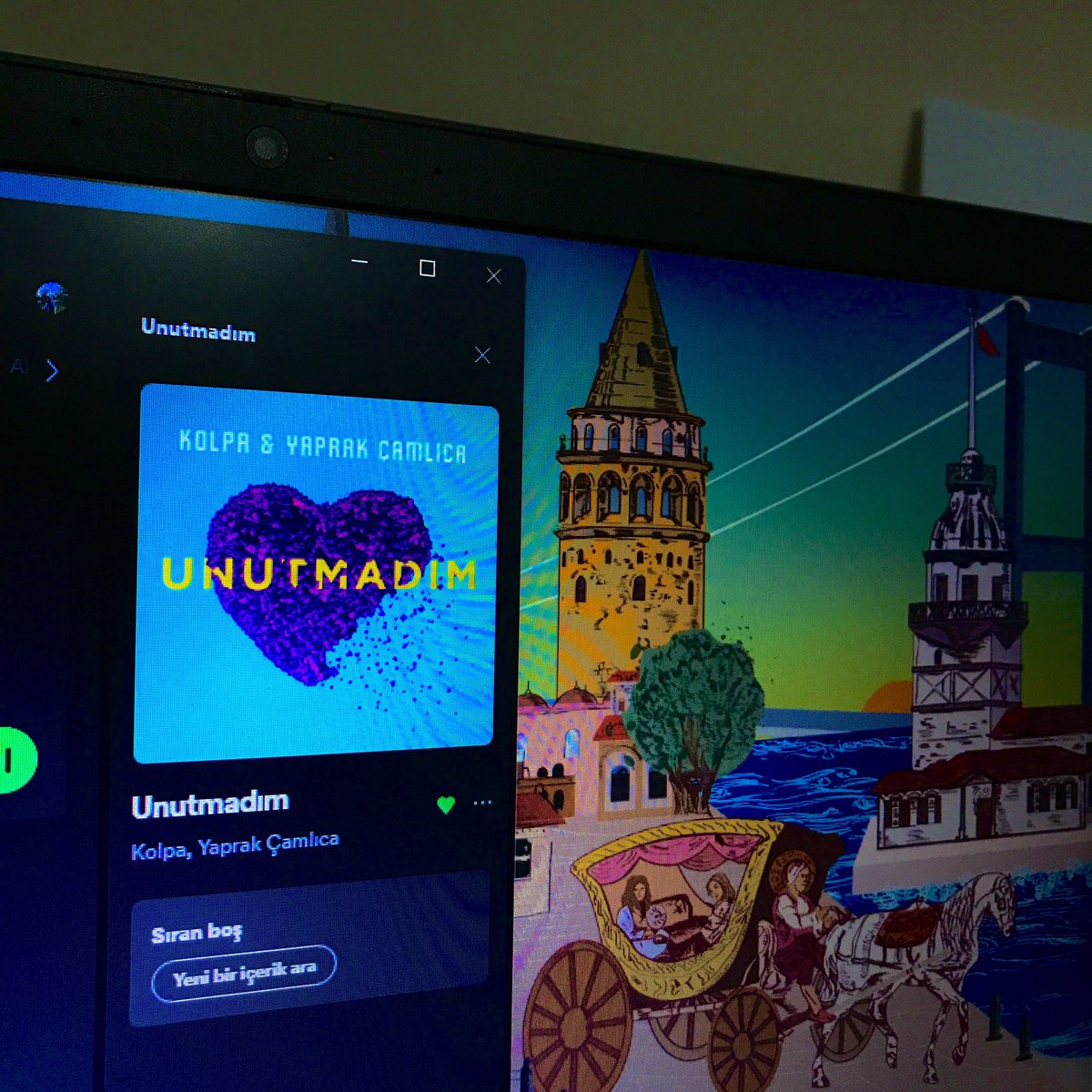 Rabiunll's tweet photo. Otomatik playlist sonucu bi’ tık gözlerim doldu.

Ah lise yıllarım… https://t.co/UftErgn3tU