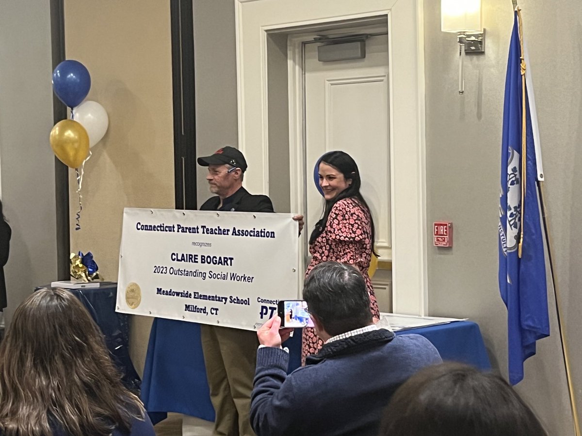 Mrs. Krois tweet media