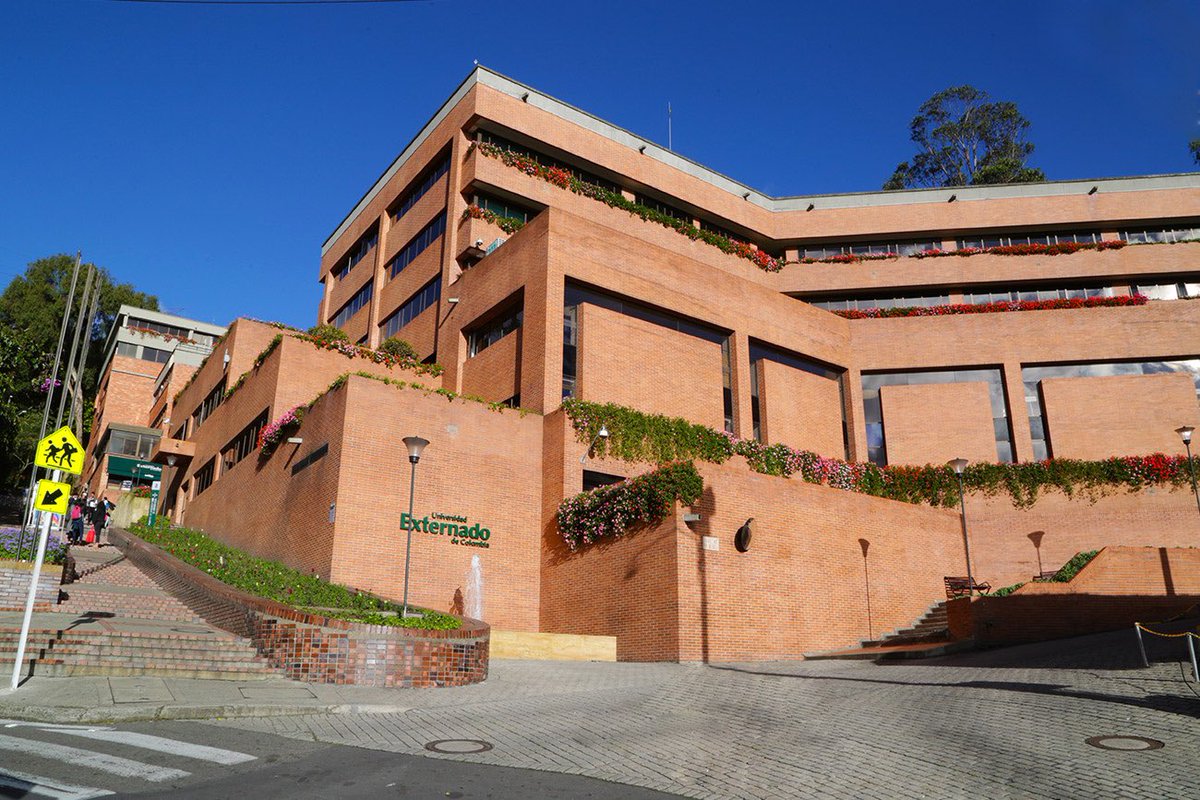 mpxxj___'s tweet image. no amor pero es que usted también, como va a buscar un real love en: