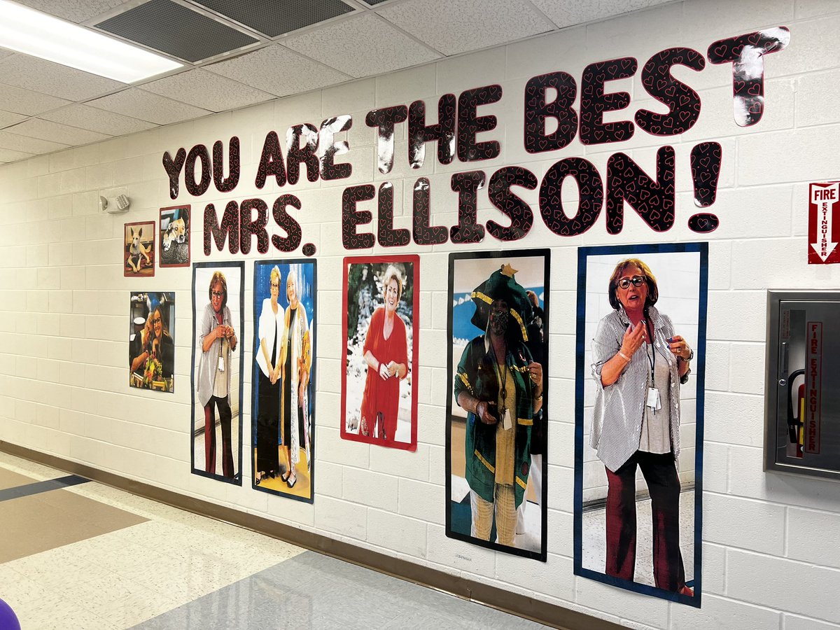 kennedycurryms's tweet photo. Happy Administrative Professionals Day to our rockstar and office manager, Debbie Ellison!!!! Thank you for everything that you do on our campus to keep us running smoothly and efficiently! @TeamDallasISD @DallasISDLeads @LEAD_DallasISD https://t.co/LF9OUVv70l
