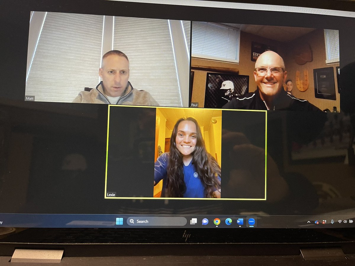 TheCoachRich's tweet photo. S3 Ep70 recorded tonight.
Great convo @LexieMatheney 

Athletics, life lessons &amp; perspective.
Look for it April 30th 🎙️🔥 https://t.co/6aC5i21GpZ