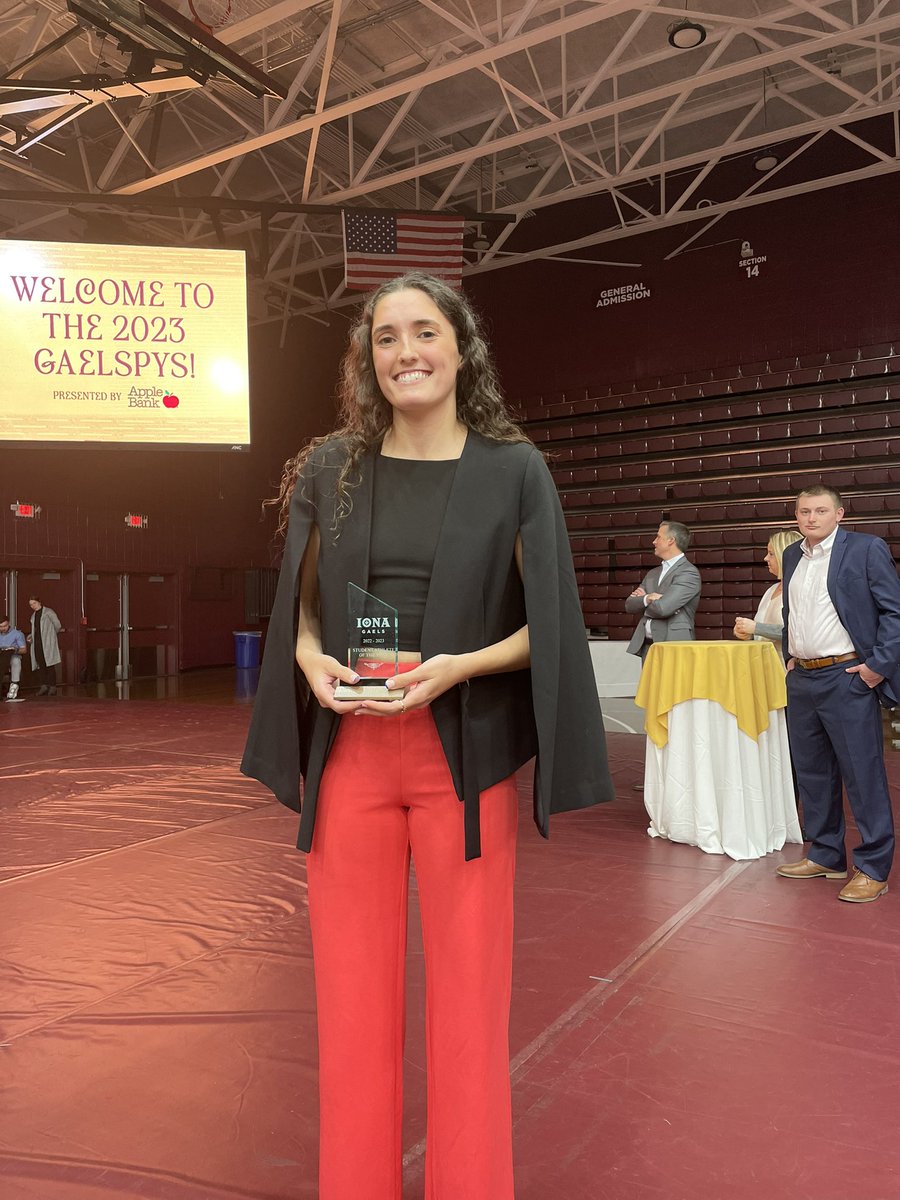 Coach Ang Szumilo tweet media