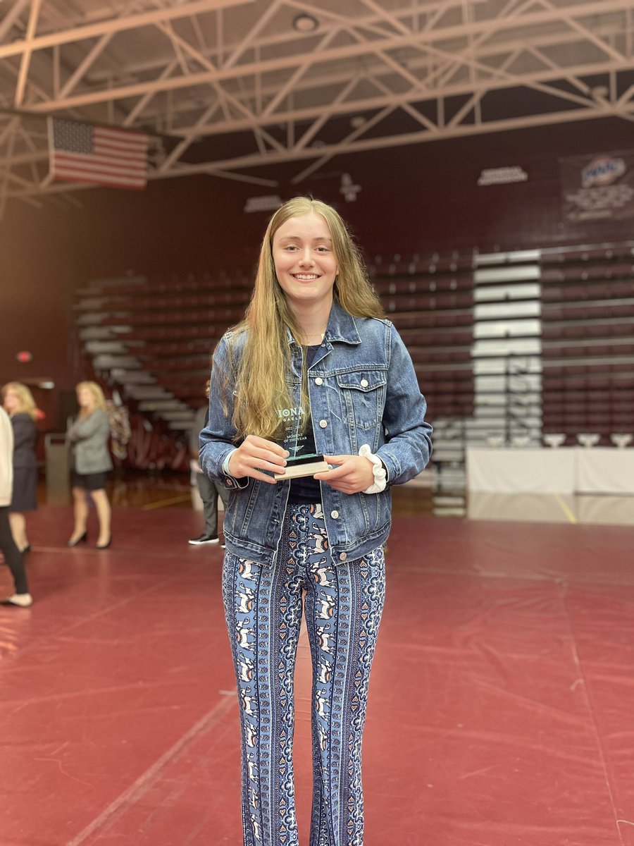 Coach Ang Szumilo tweet media