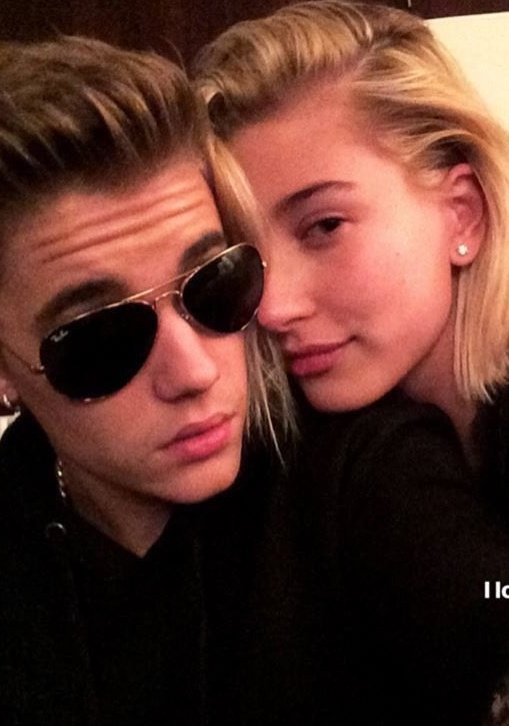 drewgIows's tweet photo. 💌 | abro hilo del friends to lovers de hailey y justin bieber: https://t.co/5zWaevbtDr