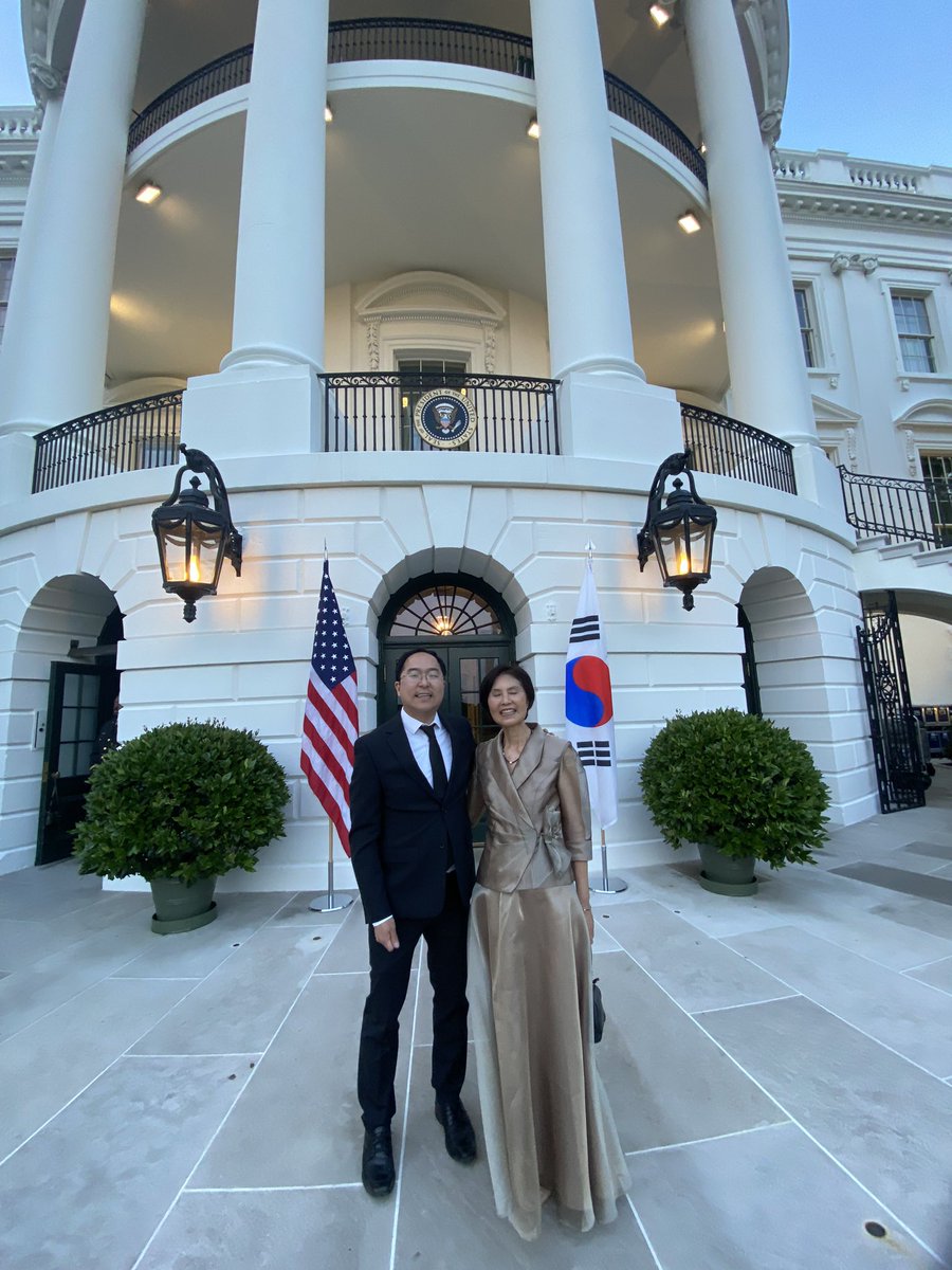 It was 50 yrs ago that my mom immigrated from South Korea to America despite not knowing anyone else in the entire western hemisphere of Earth. Tonight I got to bring her to the White House for the State Dinner between the US and South Korea. I feel blessed to share this moment.