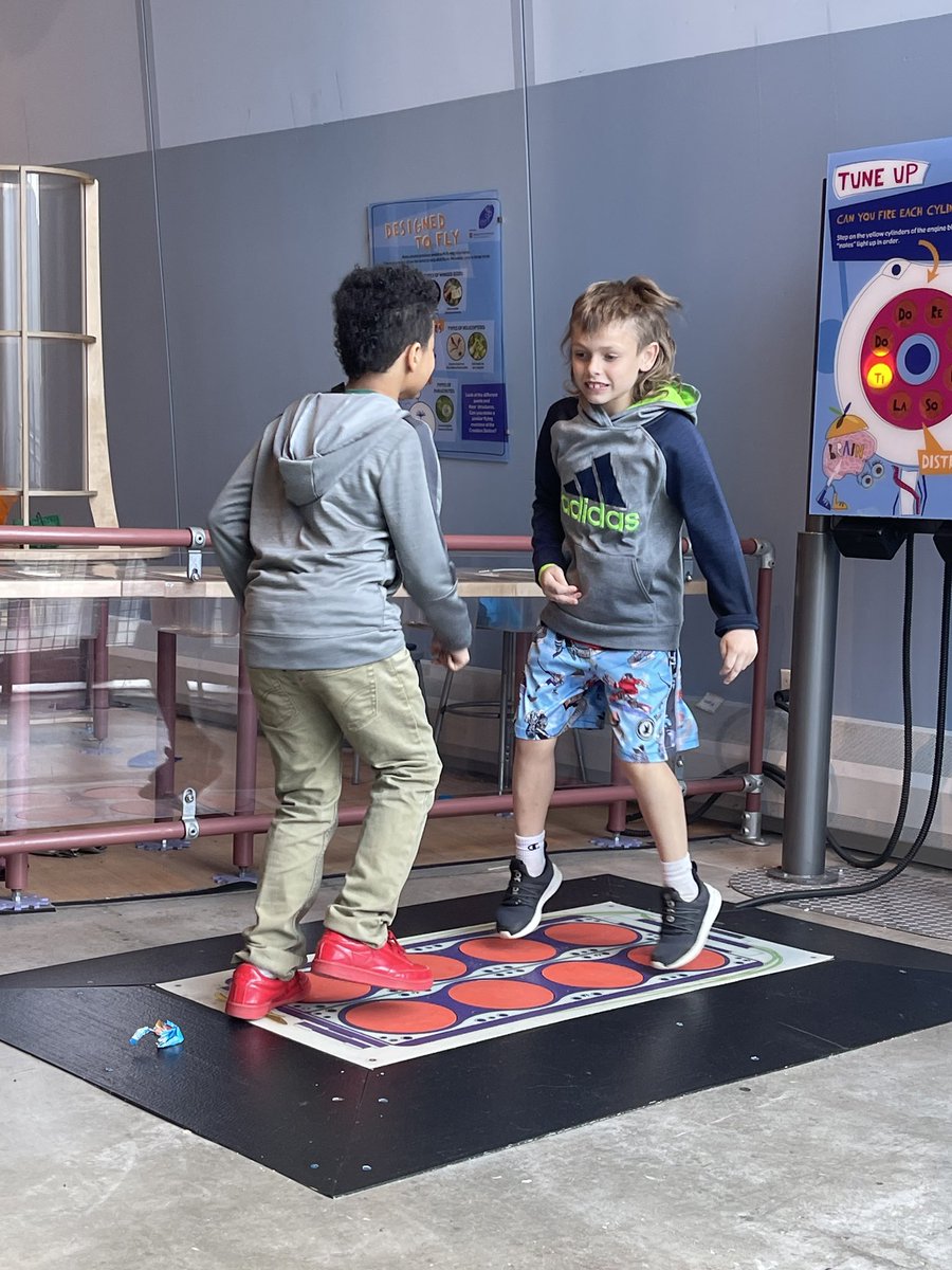 MrsWhittySCE3's tweet photo. We had a great experience at COSI today! Thank you @PTOSCE! @sceDCSD https://t.co/Y2ociNhPhH