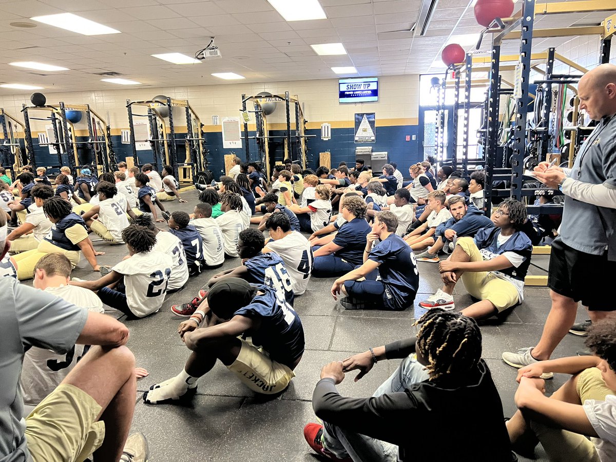 170😳😳That was the number for the 1st day of spring practice!!! Big things happening in the county!! Go JACKETS!!💛💙🐝 #W1NTHEDAY