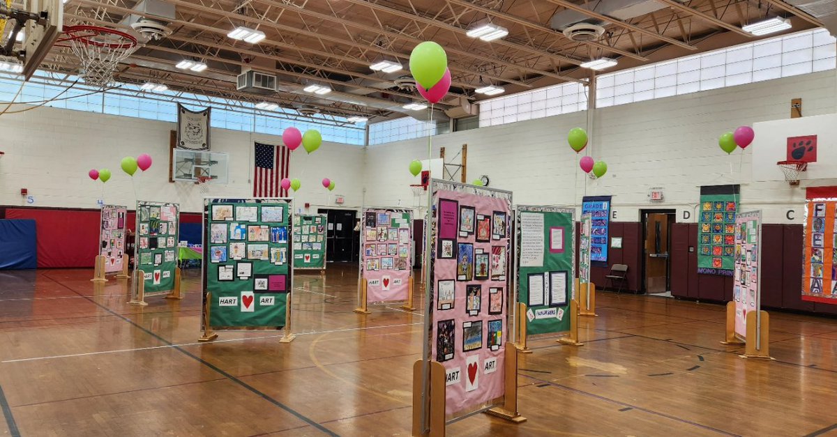 PtoHart's tweet photo. Thank You Mr. Martini and Mrs. Lafferty for inspiring our students artistic side!!! The Art Show was a huge success!! 🎨🎨 https://t.co/MXhUl4AQe7