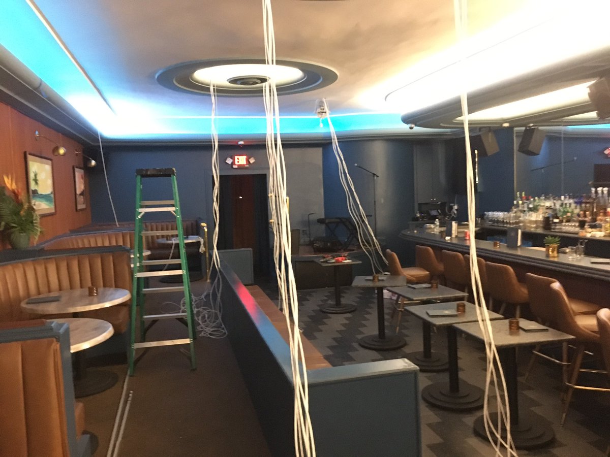 Dj_Scarface's tweet photo. INSTALLATION LIFE… LED LIGHTING UPGRADE & DMX LIGHTS
#dj #djs #djgear #michigan #music #detroit #setup #djlife #djlifestyle #turntables #soundguy #sound #sounds #edm #install #installer #installation #gopro #youtube #youtuber #inksternative #conglomeratedjs #djscarface https://t.co/gGhprVaQzH