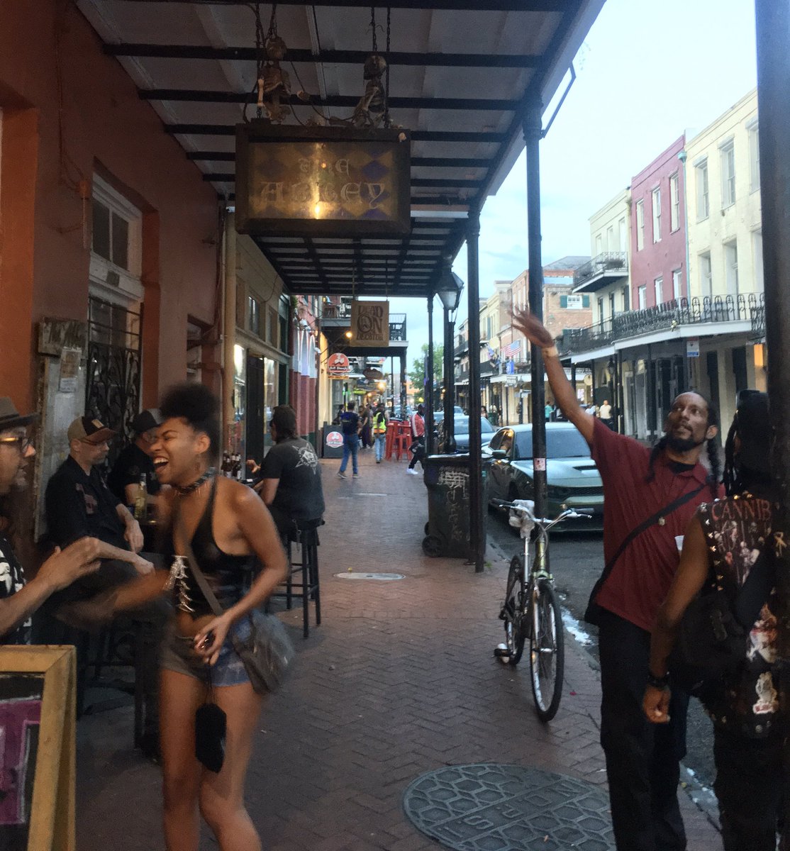 ShawnMeow's tweet photo. Cult members! Come. Down to The Abbey, 1123 Decatur St., 8-10 p.m. I play my tunes ‘n’ doom for you. Plus, you can buy a copy(copies) of the new album!
#NewOrleans #FrenchQuarter #NOLA #LowerD #Cult https://t.co/mWGmZC2rqz