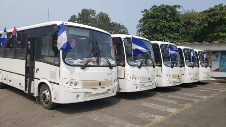 LaSandino's tweet image. #AlDía || Los nuevos buses rusos en Puerto de #Corinto, listos para ser trasladados hacia la ciudad capital.

#2023JuntosVamosAdelante 
#Chinandega