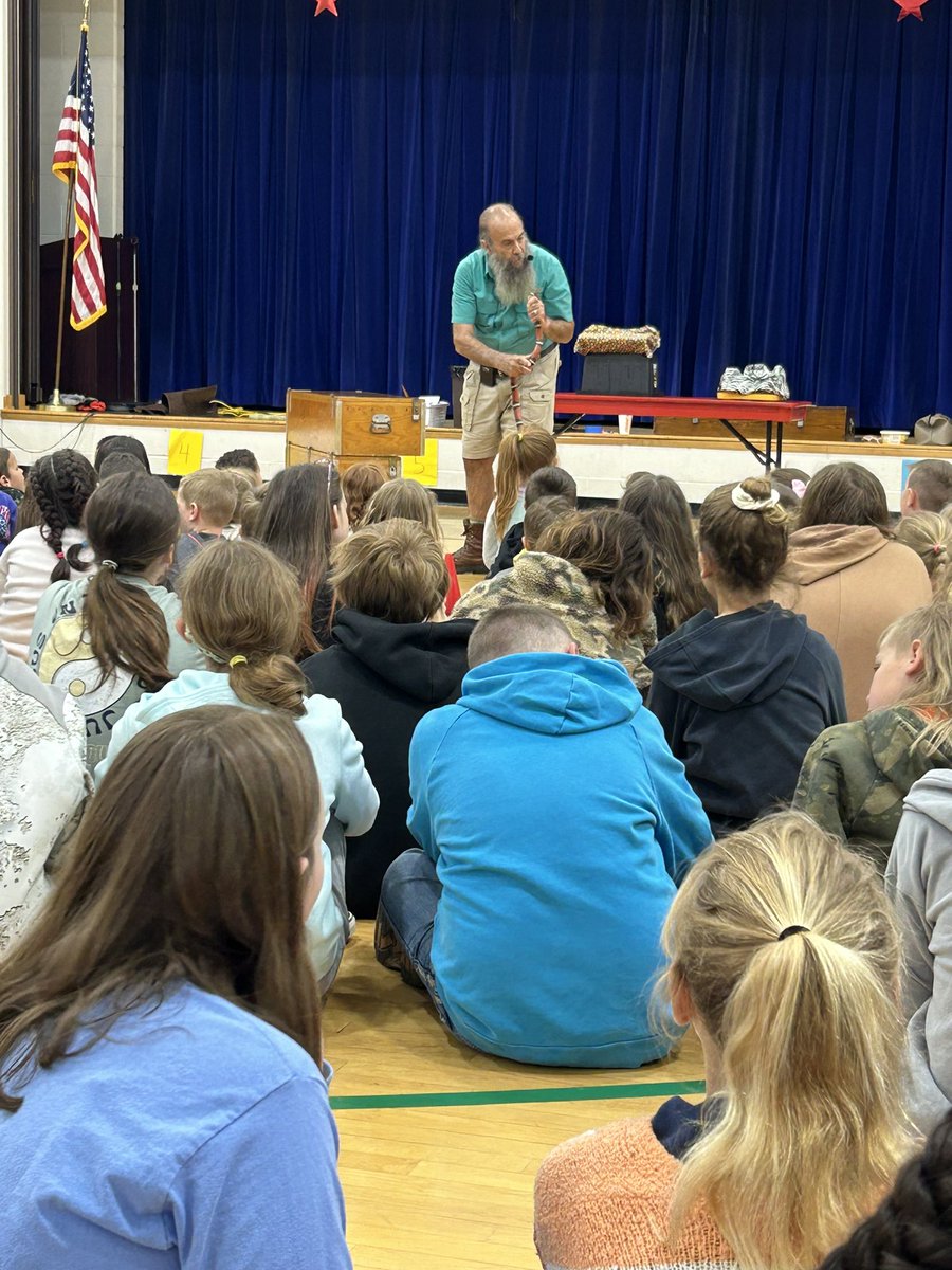 WeaverTeach's tweet photo. We had a great Green Zone reward today! We had a visit from some awesome reptiles! I wasn’t exactly fond of some ;-), but the students had a blast! #CalvertStrong #CCPS https://t.co/awCqh5S4t6
