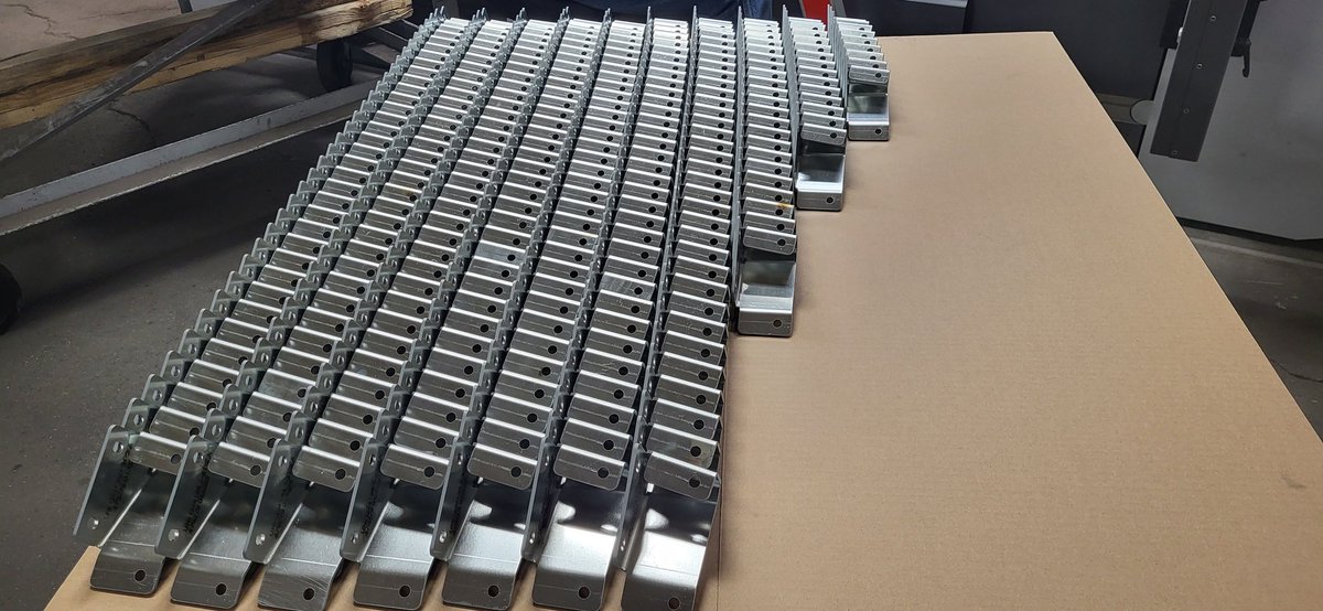 UnifabCorp's tweet photo. We like LINES and NICELY FORMED STACKS here at Unifab Corporation!!!  Happy HUMP DAY!!  #metalfabrication #metalforming #unifabcorp #facethechallenge #makeadifference #exceedexpectations https://t.co/J7LcVhJGFB