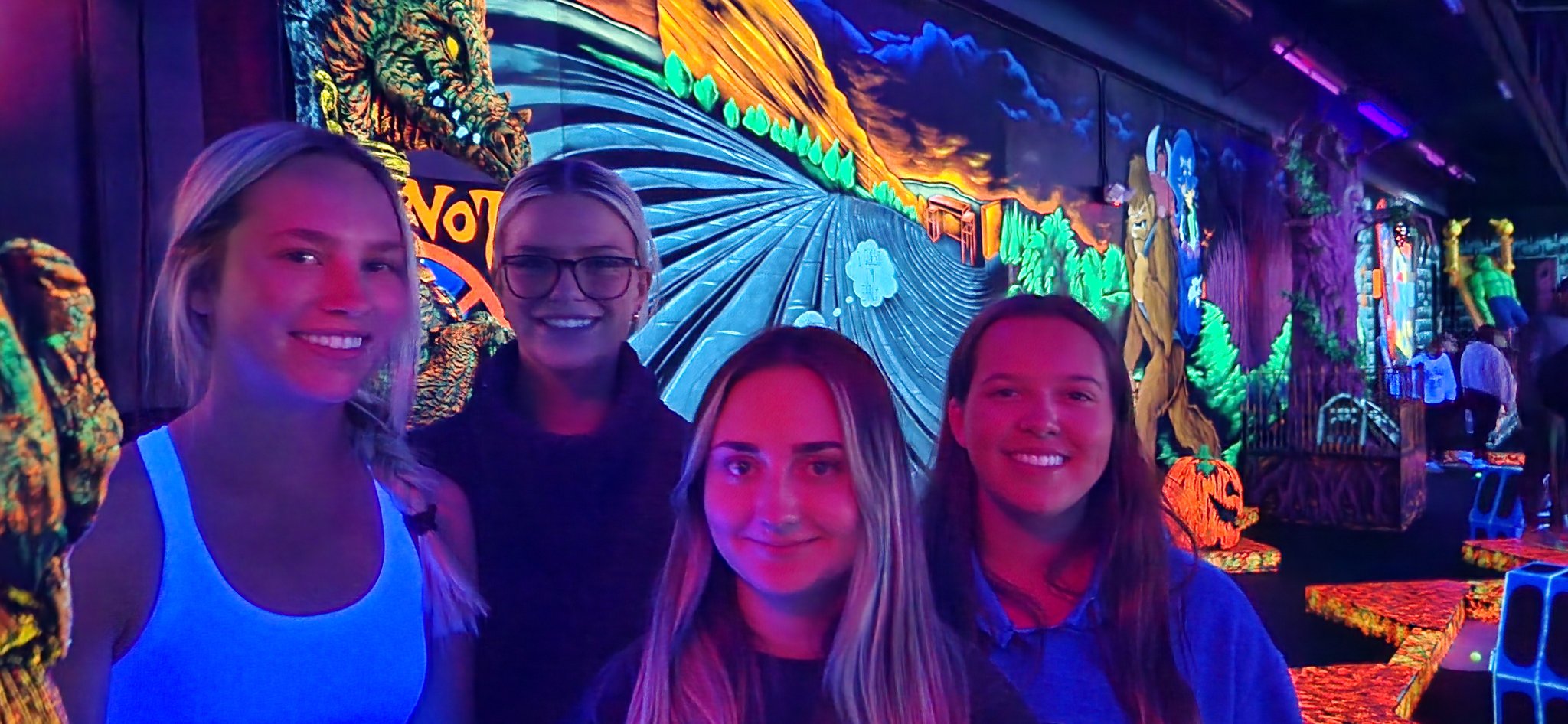 Arapahoe Girls Golf ( GolfArapahoe) / Twitter