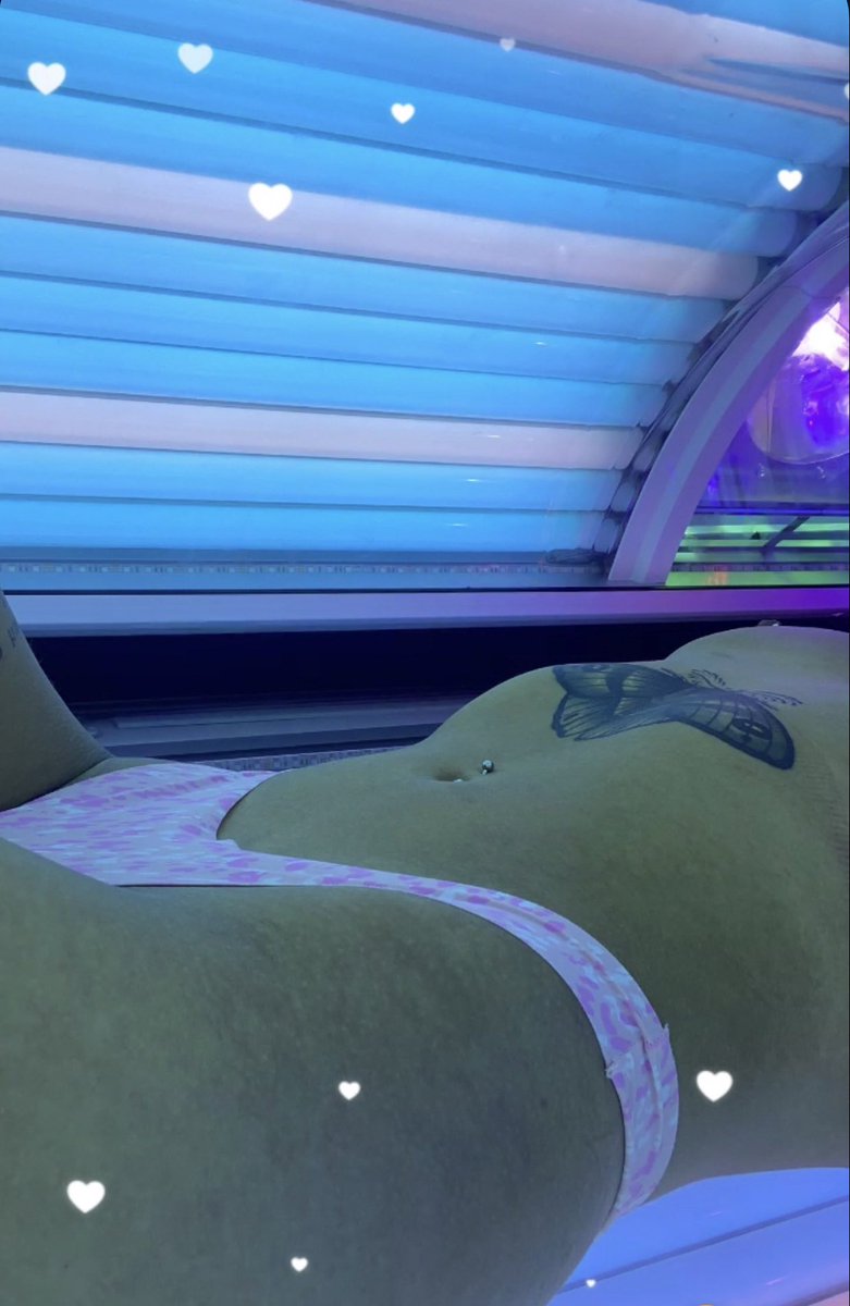 tegantinkss's tweet photo. catch me on 📸📸 @AdultWorkcom @cam_fairy  #horny https://t.co/fcWW9W0qJp