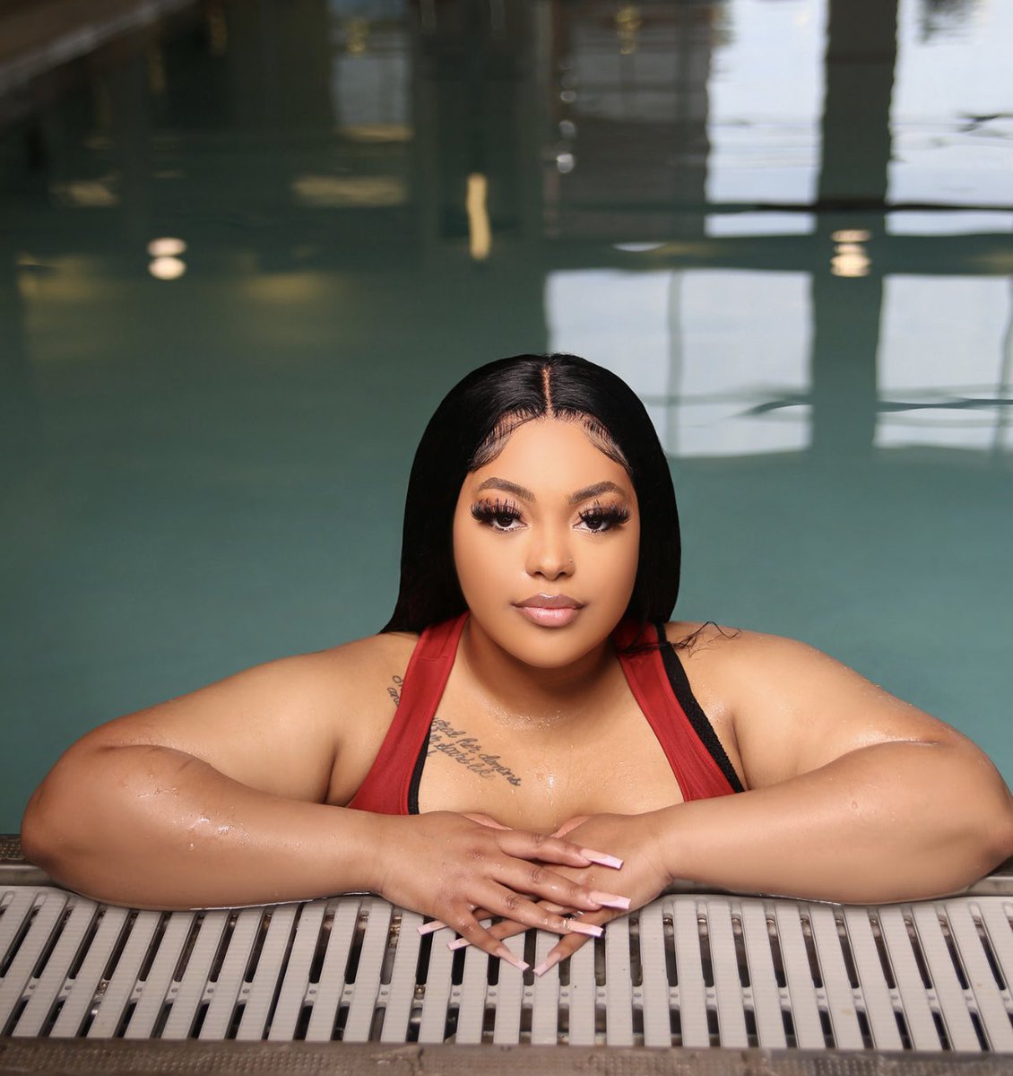 “Either you’re APPLYING pressure or you’re FEELING it”

Shot by: <a href="/DJVSLS/">Vontae J.</a>