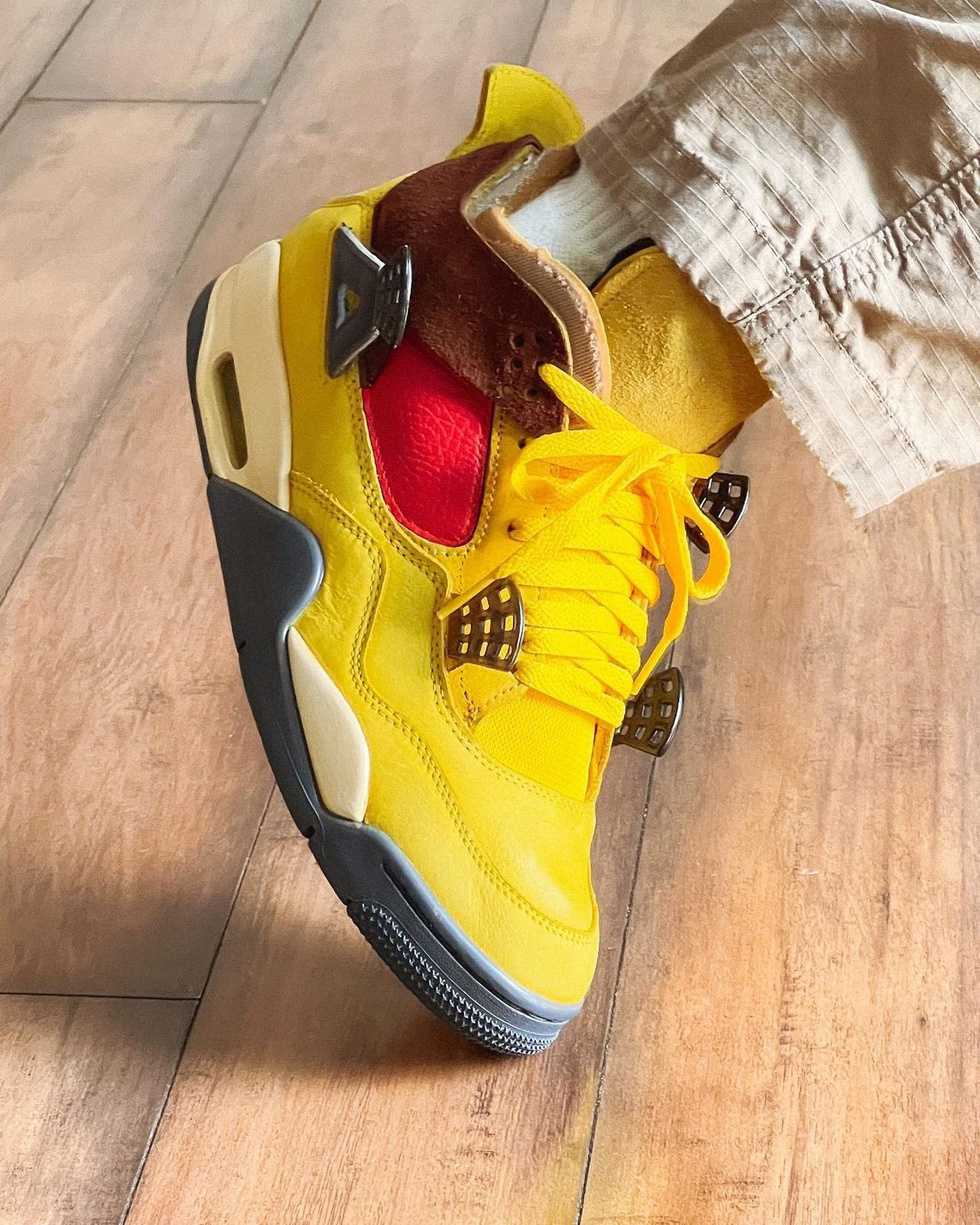 on Twitter: Jordan 4 “Pikachu” https://t.co/NYu3qJcWw1" Twitter