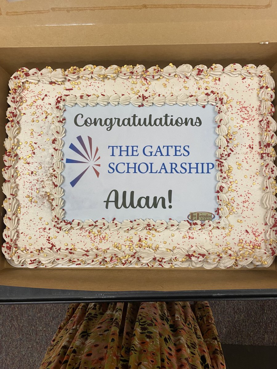 patty_annfitz's tweet photo. ⁦⁦⁦@LFHS_College⁩ and LFHS Key Club are very proud of you Allan!! Congratulations on being awarded the Gates Scholarship! ⁦@losfresnoshigh⁩ ⁦@a_peralez1⁩ ⁦@keyclub⁩ ⁦@JohnsHopkins⁩ https://t.co/Ap8LtgRUNS