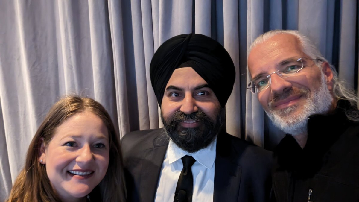 Holger Müller #EnterpriseAcceleration tweet media