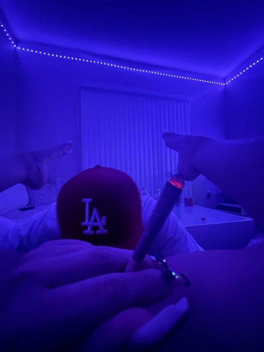 canabisbrasil's tweet image. Oq eu queria ta fazendo agr 🔥🔥🔥