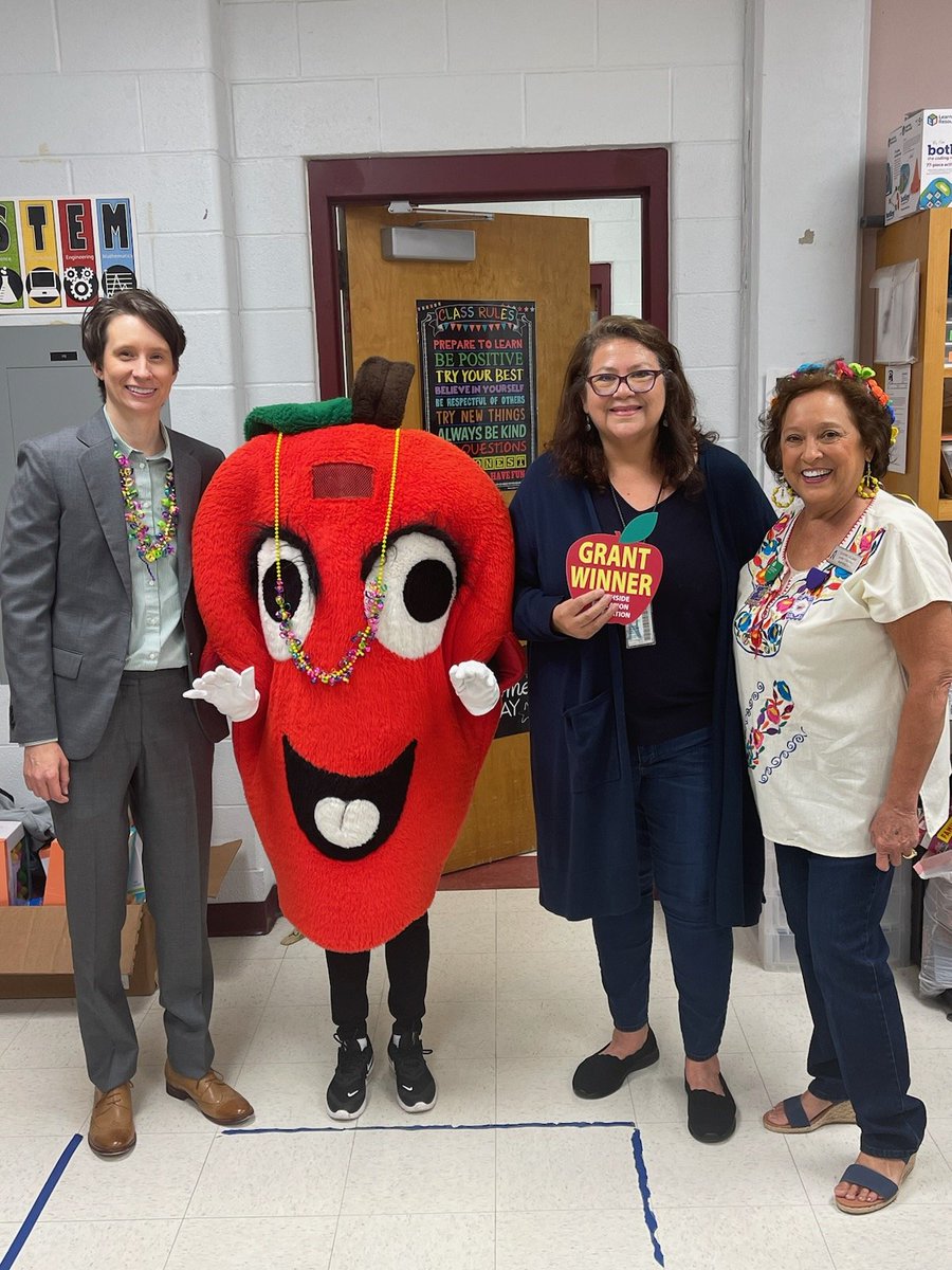 NISDRabaES's tweet image. Congratulations to @GracefulSTEM on being awarded a @nisdnef Resource Grant today!! Raba is very lucky to have you!! #RabaIgnited #RabaRattlers