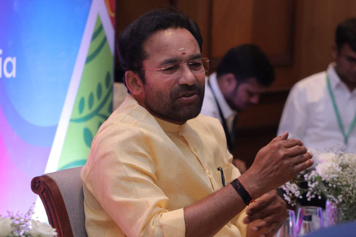 tourismgoi's tweet photo. Next in the series of industry outreach Roadshows, being held in Mumbai on 27th April 2023 to promote #GTIS, Shri G. Kishan Reddy , Hon'ble Minister of Culture, Tourism &amp; DoNER having one to one meetings with hoteliers and key stakeholders in  interconnected sectors.

#GTIS2023 https://t.co/Br3EpzIC7J