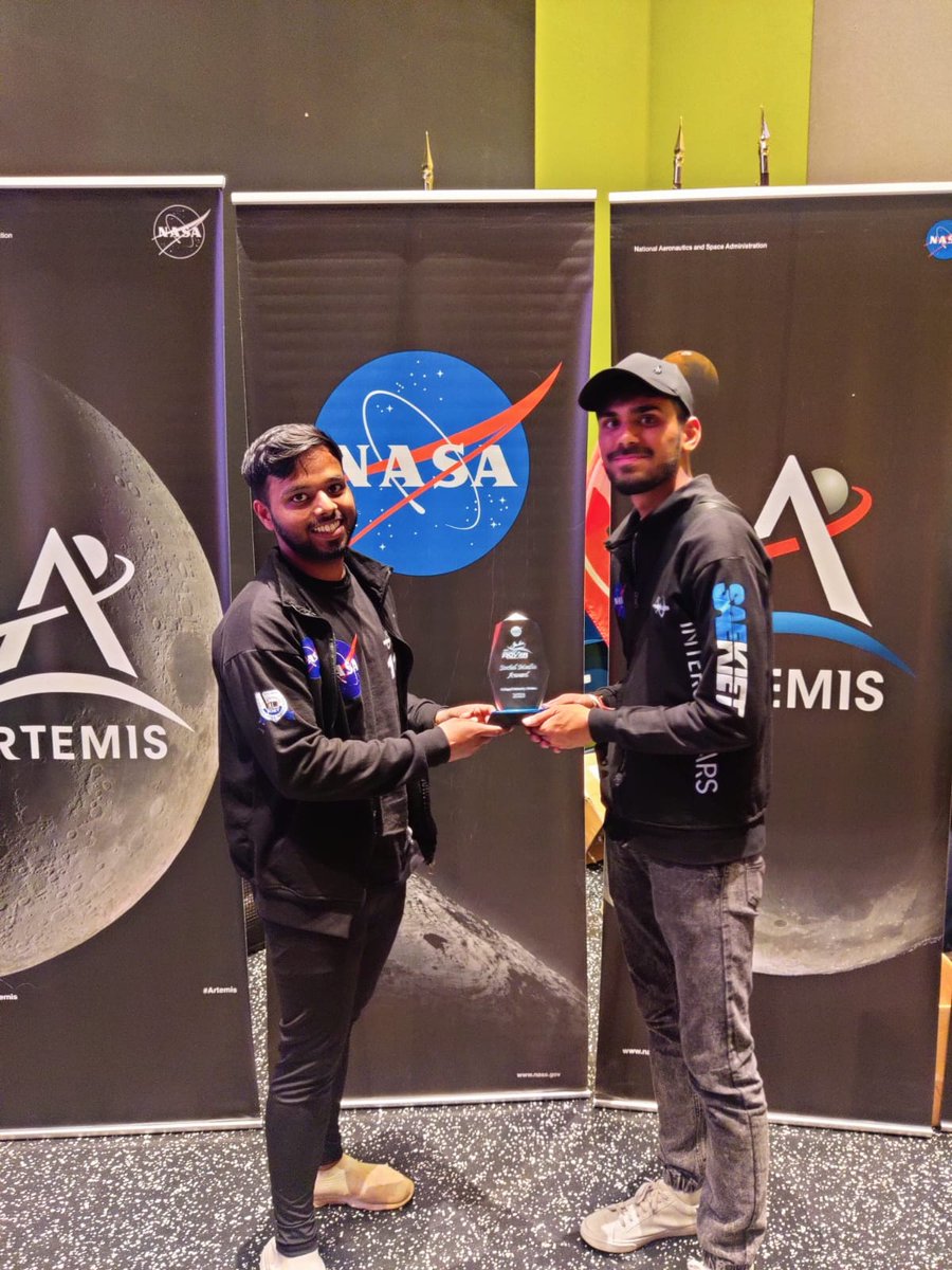 Kiet_edu's tweet photo. #Congratulations to team #INTERSTELLARS from #KIETGroupOfInstitutions for winning the #Social_Media_Award in College Category at #NASAHERC2023. Their outstanding performance at the competition makes us proud!
#STEMeducation #IndiaAtNASA #KIETGZB
#KIET #AKTU #AICTE https://t.co/3mhazWp9Hn