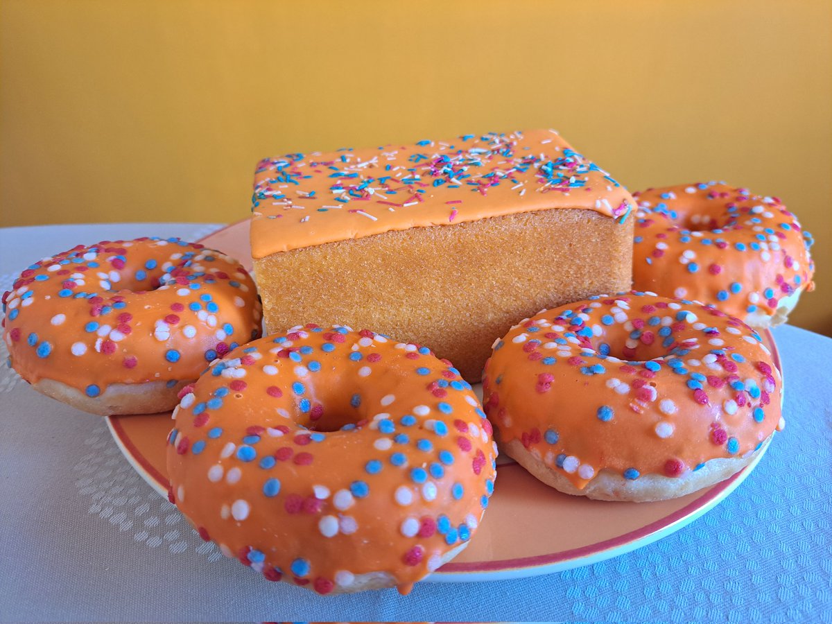 Wij feliciteren Zijne Majesteit Koning Willem-Alexander met zijn verjaardag en wensen iedereen een leuke #Koningsdag toe.

#deraadvergadert uiteraard niet vanavond en is t/m 7 mei met #meireces 

#Koningsdag2023 #pijnackernootdorp