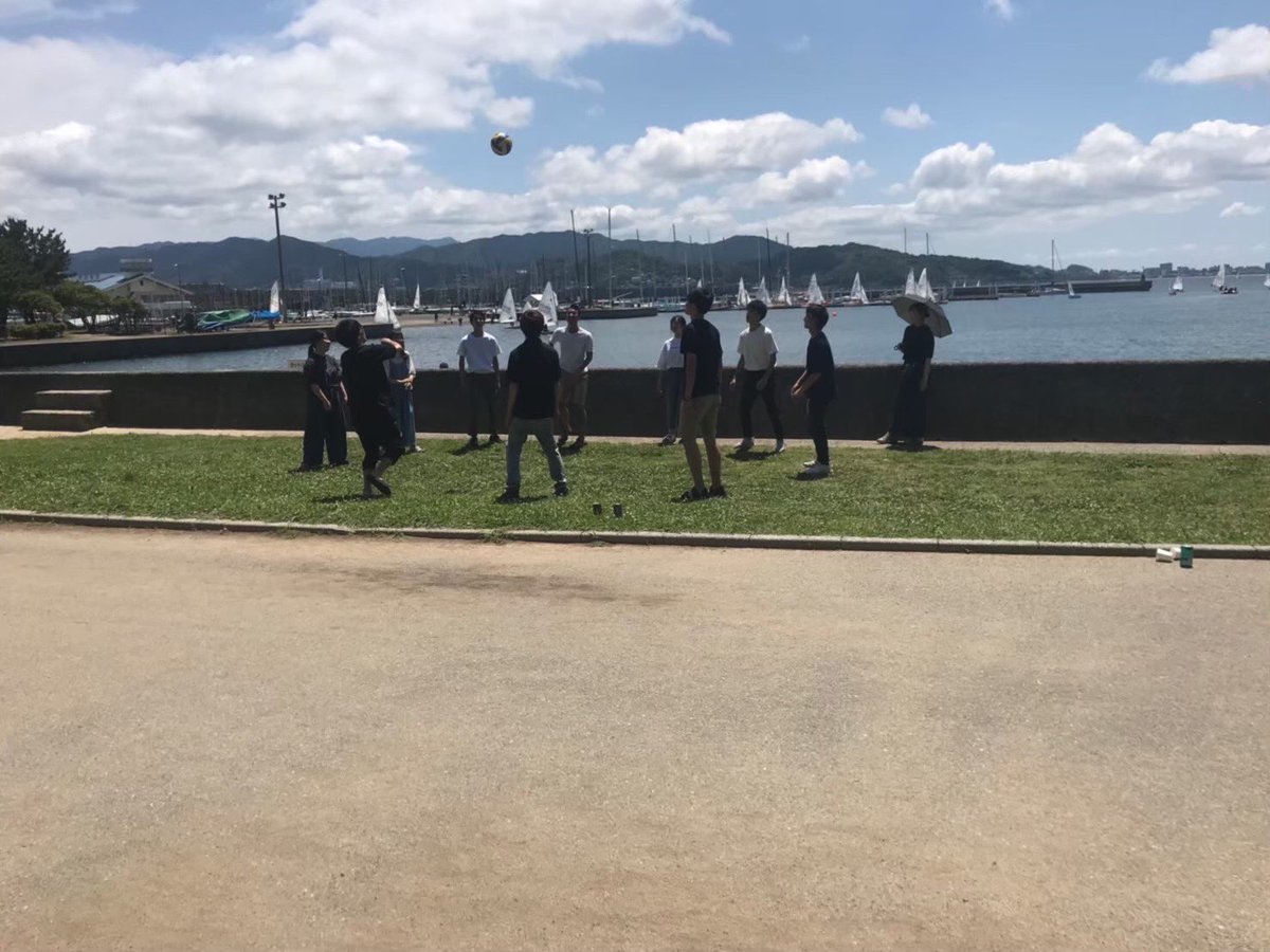 oyabona's tweet photo. 【行事紹介】
レクレーション編

医学部フットサル部の年間のレクレーションのスケジュールを紹介します！

6 月 B.B.Q🍖
7 月 ビアガーデン🍻
8月 夏合宿🌻
12 月 院試卒試お疲れ様会・OB 戦打ち上げ・忘年会
3 月 追いコン・卒コン・春合宿4 月 新歓花見・新歓合宿🌸（今年度は実施なし） https://t.co/Ic8dVC3j2u