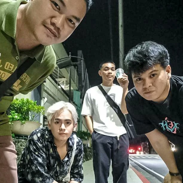 savetheyouthph's tweet photo. A couple hundred miles away but home didn't feel too far playing for you guys, salamatunon Uragon Night!

Here are some snaps from our trip 📷 https://t.co/S8LBhgGKD4