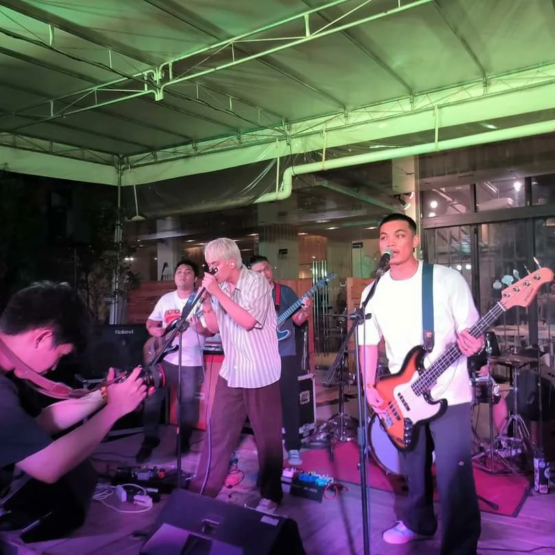 savetheyouthph's tweet photo. A couple hundred miles away but home didn't feel too far playing for you guys, salamatunon Uragon Night!

Here are some snaps from our trip 📷 https://t.co/S8LBhgGKD4