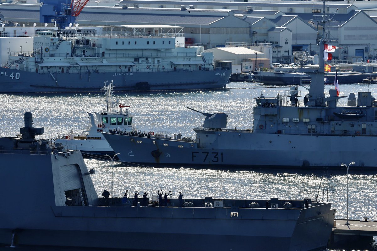 雨 月🇺🇦 on Twitter