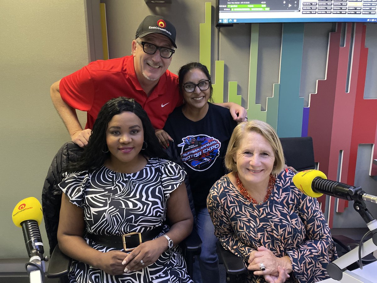ecr9495's tweet photo. ICYMI π§ @AMCHunterInc came to the Breakfast show yesterday to generously give R30 000 to two entrepreneurs in KZN.
Click here to listen to the moment when Vuyo came to speak to the Big Favour β‘οΈ https://t.co/95DNDMQ6iX
#BreakfastWithDarrenMaule #BigFavour https://t.co/fH2AaI7Ktm
