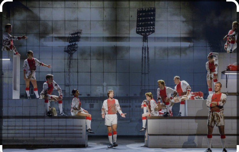 Dat was de een heerlijke avond in #AFAStheater. Ik kan minimaal 14 redenen bedenken om zowel het theater als de musical te bezoeken 😉