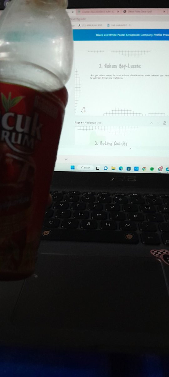 APsihAsyu's tweet image. Intinya gua krg suka klo ada tugas PPT