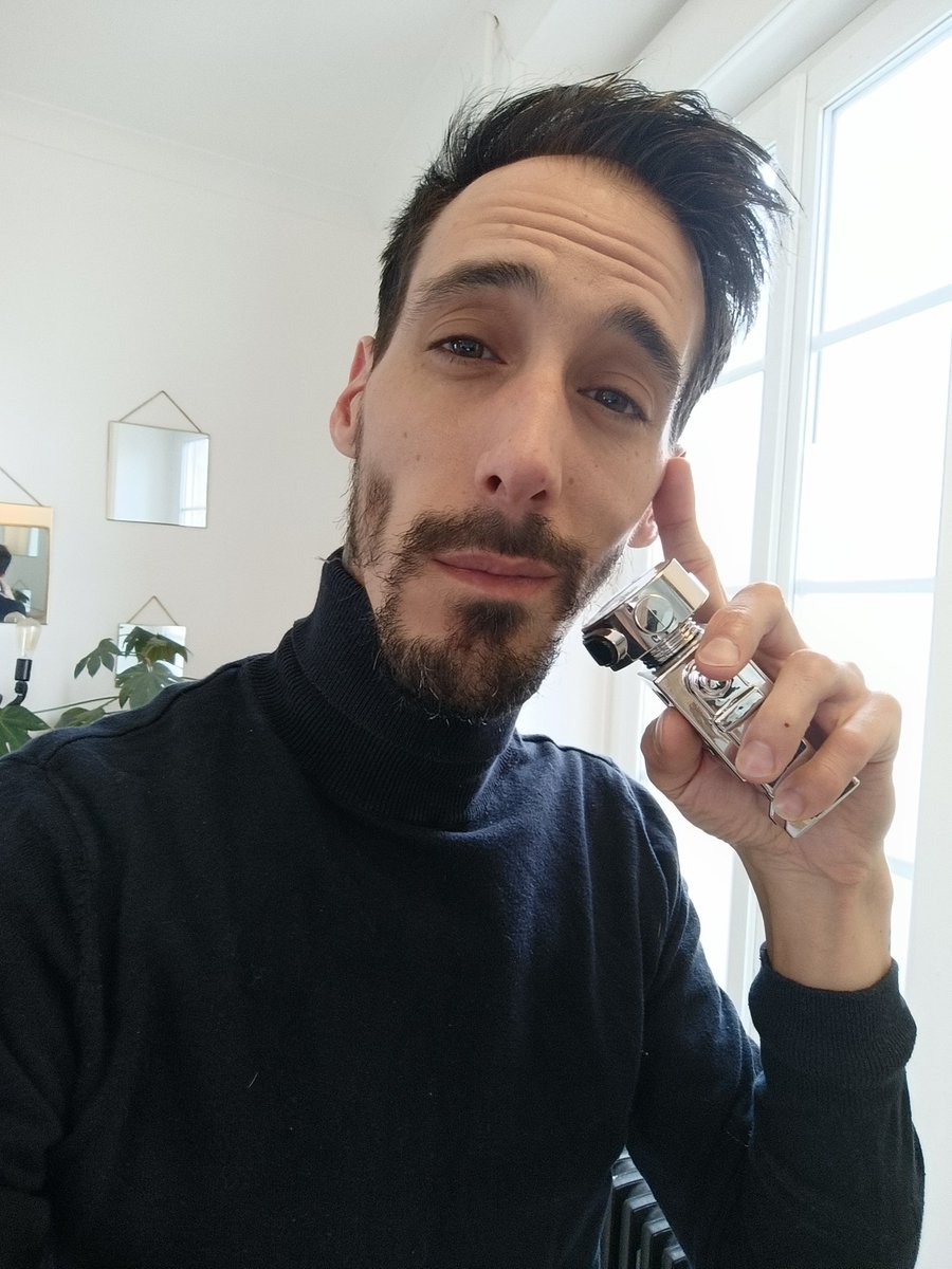 FabuleSacs's tweet photo. Go pour une nouvelle journée de chef d entreprise . 

#go #SmallBiz #createurfrancais #Entrepreneur https://t.co/RLgw5trPMY