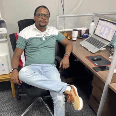 Oblack32's tweet photo. #NewProfilePic https://t.co/Ovr2uQCorV