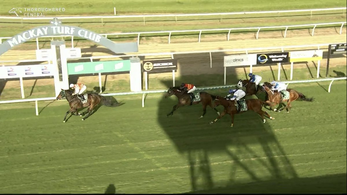 Quinella for the team. Congratulations to the connections. Good front running ride by <a href="/adrianlayt/">Adrian Layt 🏇</a>. 👏🏼🥇