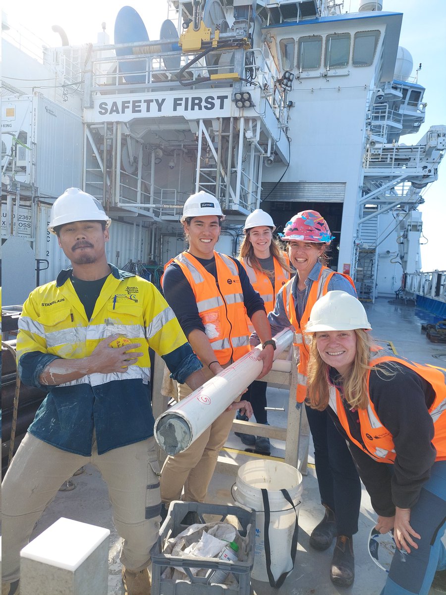 Frida Snilstveit Hoem tweet media