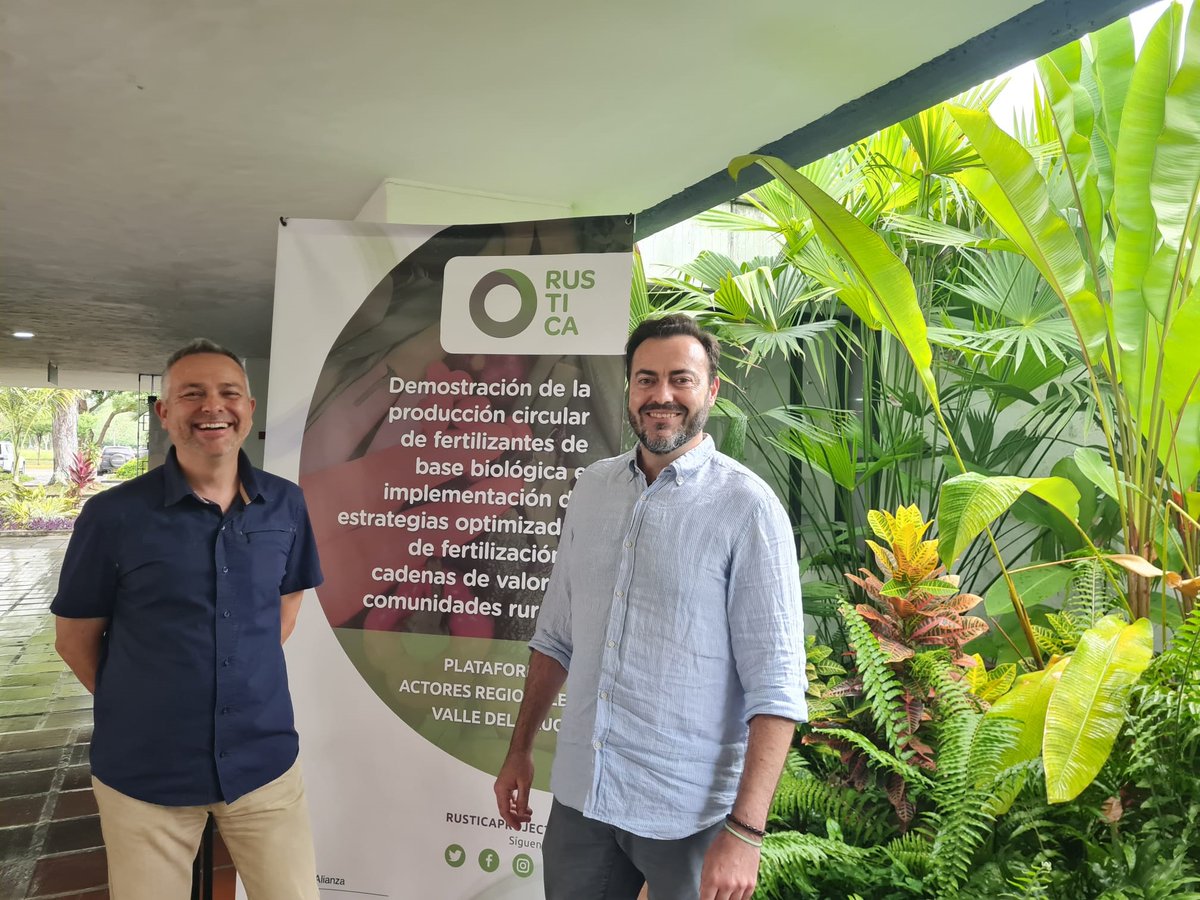 visionary_eu's tweet photo. #VISIONARY project researcher Victor Martinez Gomez just returned from #RUSTICA's international #workshop on circular food systems in Latin America, sharing insights on our multistakeholder approach. #sustainable #agriculture #TogetherWeCan https://t.co/mkTeKdR1rq