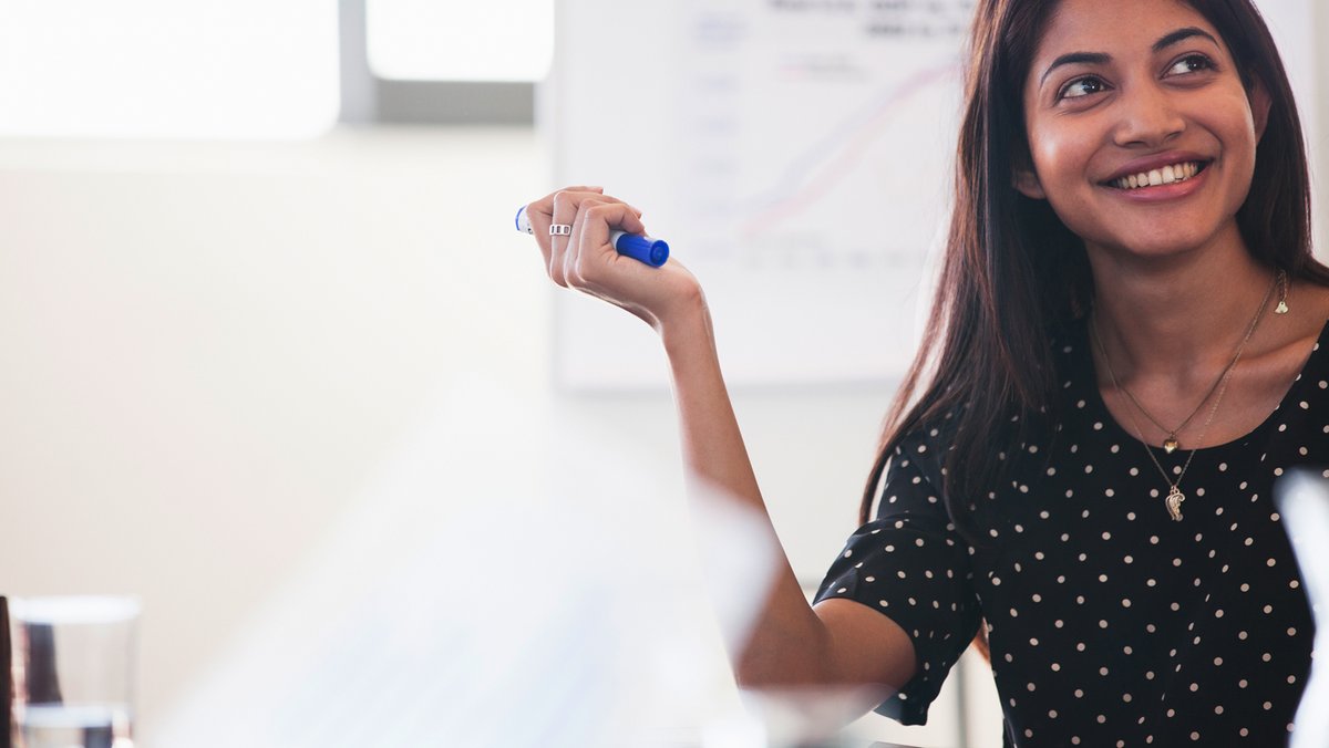 OanaPat's tweet photo. Loving this! 

Research involving 61 UK organizations found a 20% reduction in working time with no loss of pay led to significant drops in workforce stress and sick days, an increase in worker retention, and a much better work-life balance. #4dayworkweek 
https://t.co/CApFQa4jPc https://t.co/AqIxsgPzuC