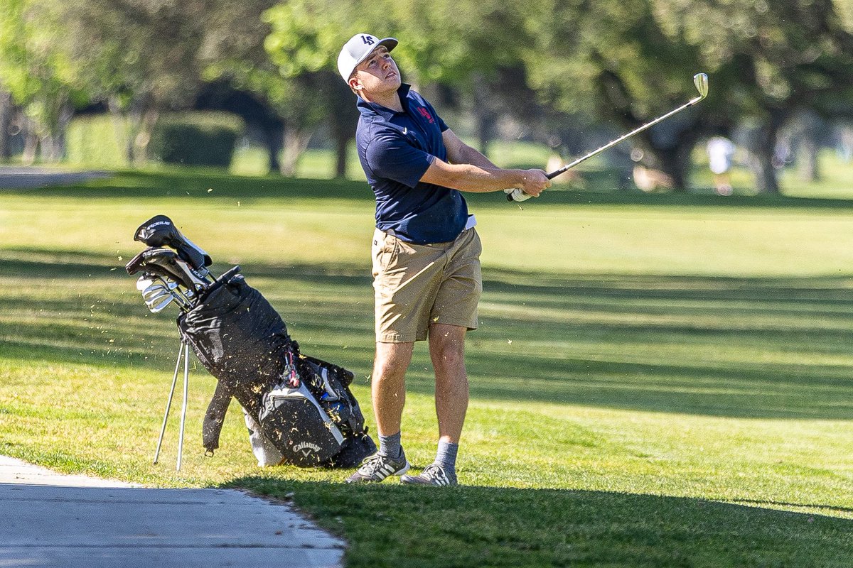LaSalleLancers's tweet photo. Boys Golf honored their Seniors by defeating St Paul 289 to 218.  Thank you for your hard work and commitment.
#GoLancers @siyernest @LaSallePas https://t.co/w6bmcU4ype