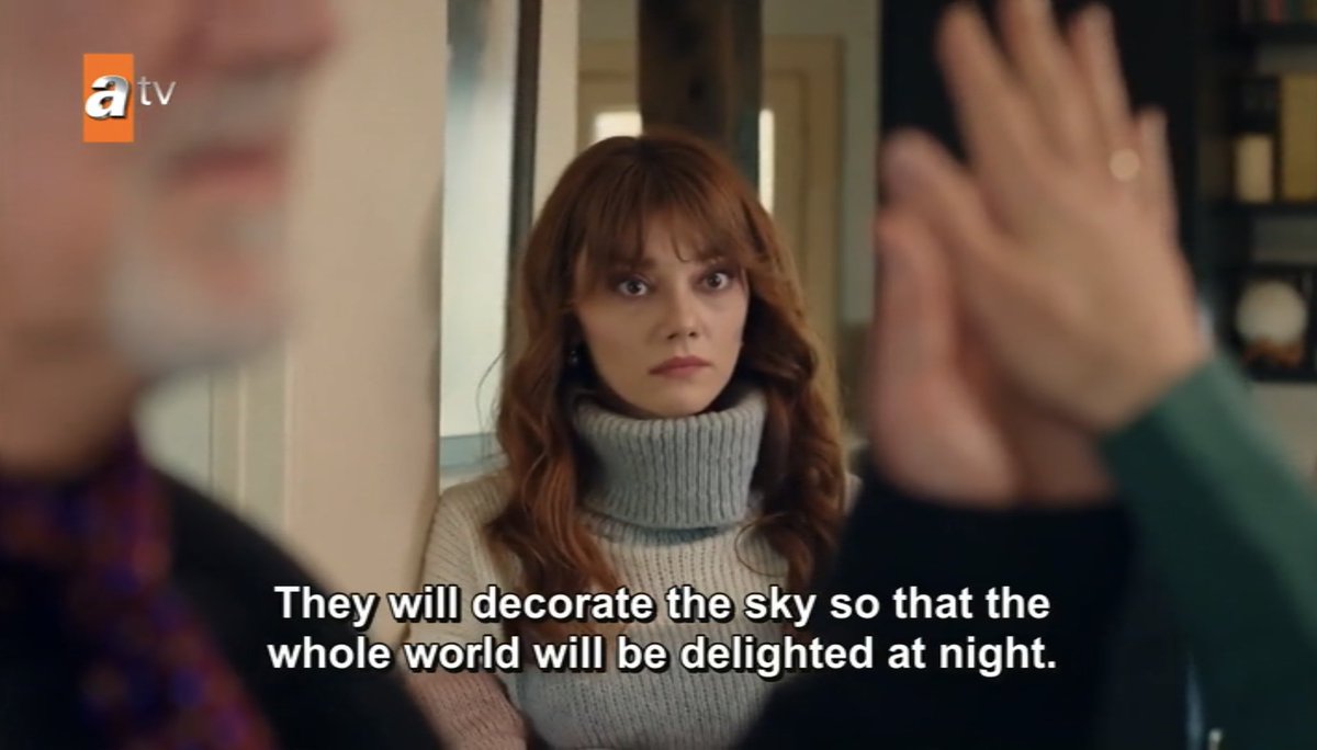 HayleighsComet's tweet photo. Fulya’s facial expressions were the best part of this scene lol 😂
#BirKüçükGünIşığı #Fulya #HerFace #Lol https://t.co/Si7lEbTEZK