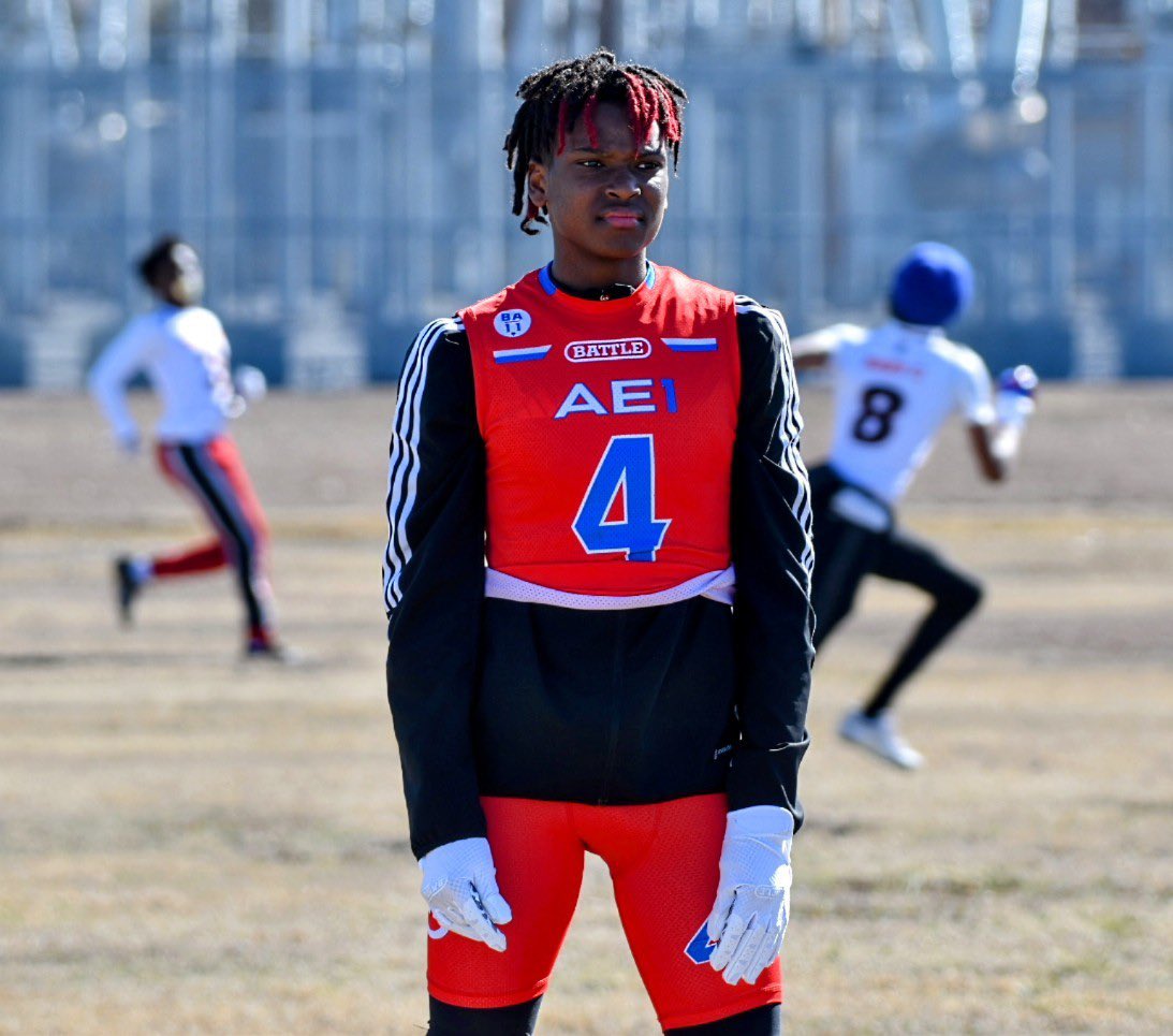 ArElite100's tweet image. 2028 Bryant OLB @_12reasonz will #TestinTheVest this Sunday at the Monster Camp‼️@buckwillie21 let’s get him ready🔥

#MonsterCampDawg
